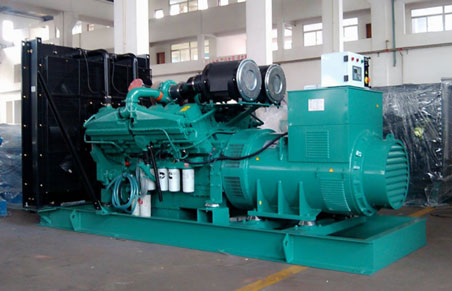 仲巴350kw康明斯柴油发电机组